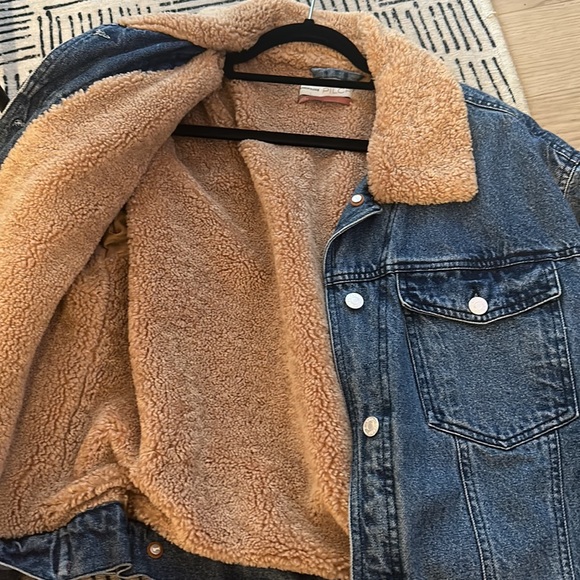 Pilcro denim jacket with Sherpa lining - Picture 2 of 3